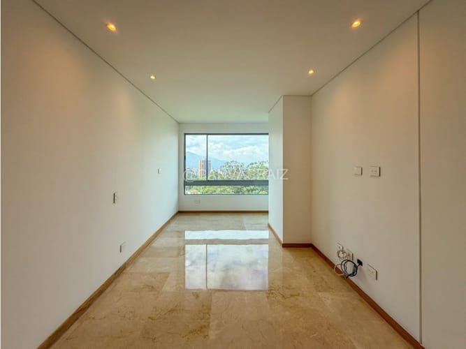 Apartamento de 3 alcobas en venta en Las Lomas, Medellín, 245 m² · foto 12 de 18