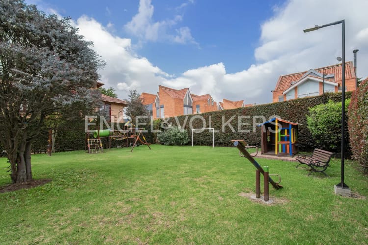 Casa en venta en San Jose De Los Nogales, Chía · foto 17 de 18