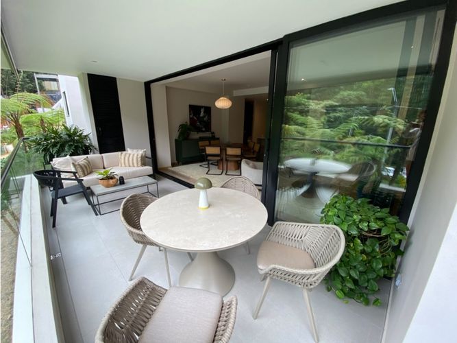 Apartamento en venta en El Poblado, Medellín · foto 4 de 17