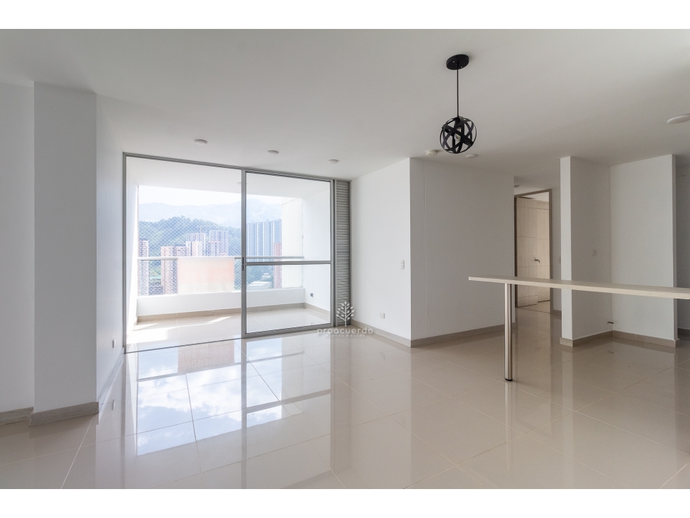 Apartment for rent in Calle larga, Sabaneta