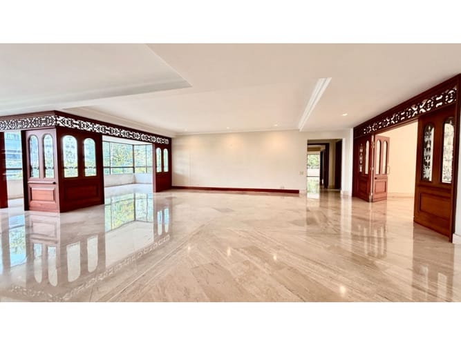 Apartamento de 4 alcobas en venta en Alejandria, Medellín, 459 m² · foto 6 de 24