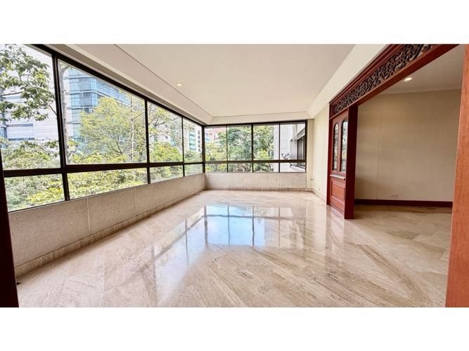 Apartamento de 4 alcobas en venta en Alejandria, Medellín, 459 m² · foto 7 de 24