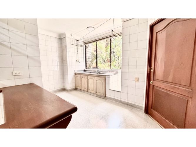 Apartamento de 4 alcobas en venta en Alejandria, Medellín, 459 m² · foto 16 de 24