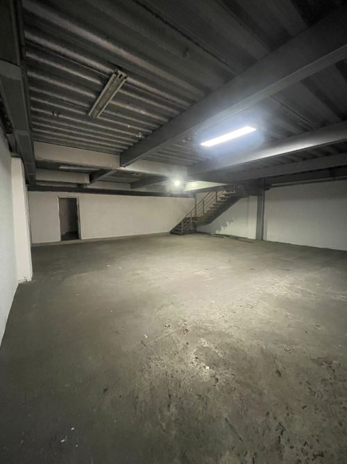 Edificio en venta en Cabecera Del Llano, Bucaramanga, 1050 m² · foto 4 de 24