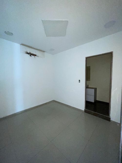 Edificio en venta en Cabecera Del Llano, Bucaramanga, 1050 m² · foto 14 de 24
