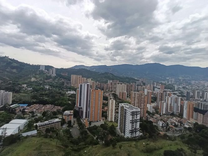 Apartamento de 2 alcobas en arriendo en Aves Maria, Sabaneta, 110 m² · foto 8 de 21