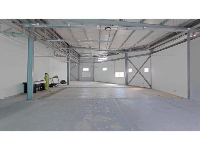 Local en venta en Vía El Caimo, Armenia, 600 m² · foto 8 de 8