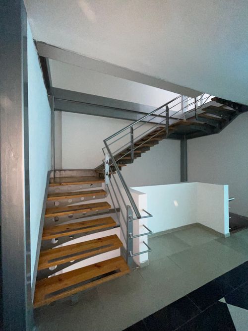 Edificio en venta en Cabecera Del Llano, Bucaramanga, 1050 m² · foto 18 de 24