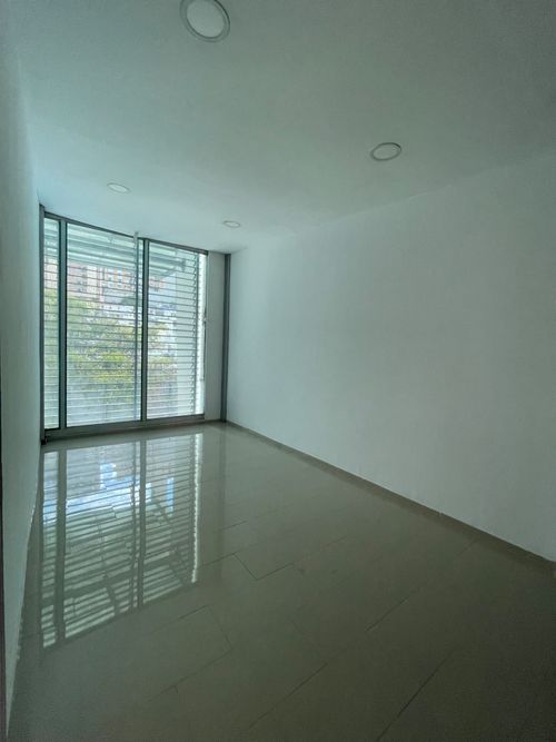 Edificio en venta en Cabecera Del Llano, Bucaramanga, 1050 m² · foto 20 de 24