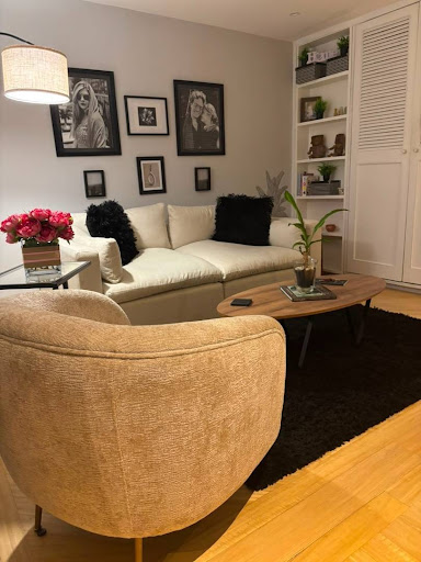 Apartamento en venta en La Carolina, Bogotá · foto 2 de 16