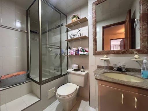 Apartamento de 3 alcobas en venta en Cedritos, Bogotá, 108 m² · foto 18 de 24
