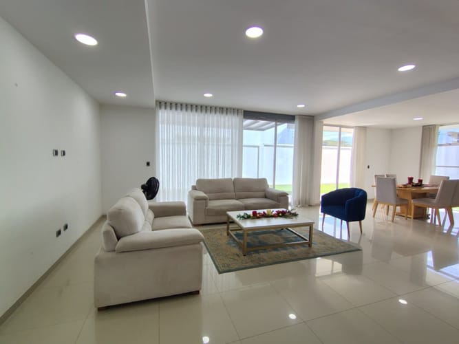 Casa de 4 alcobas en venta en Conjunto Cerrado Firenze, Villa del Rosario, 240 m² · foto 2 de 24