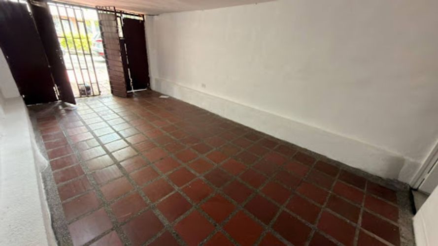 Local en arriendo en Belén, Medellín, 17 m² · foto 3 de 13