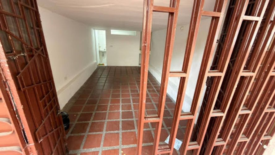 Local en arriendo en Belén, Medellín, 17 m² · foto 12 de 13