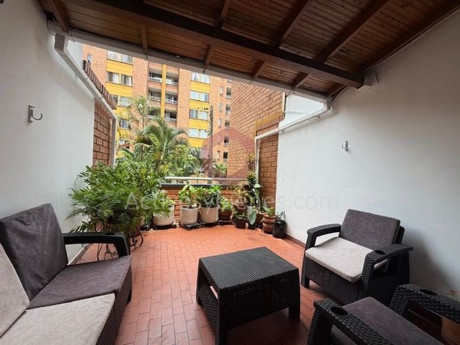 Apartamento en venta en Calasanz, Medellín · foto 2 de 24