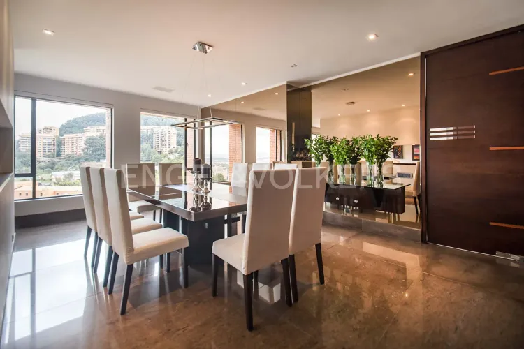 Apartamento de 3 alcobas en venta en Santa Barbara Alta, Bogotá, 600 m² · foto 7 de 21