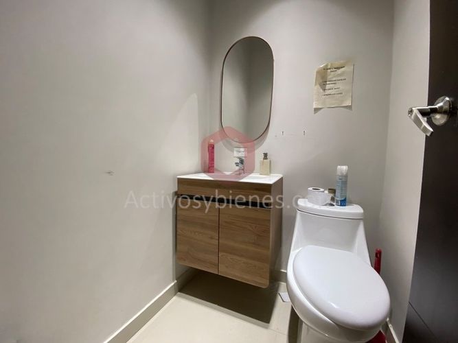 Oficina en arriendo en El Diamante No. 2, Medellín, 72 m² · foto 15 de 19