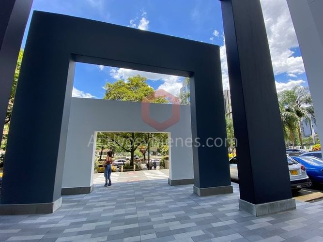 Oficina en arriendo en El Diamante No. 2, Medellín, 72 m² · foto 16 de 19