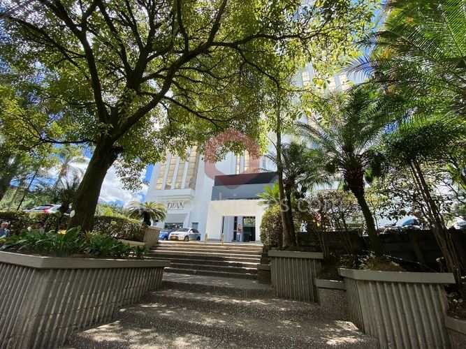 Oficina en arriendo en El Diamante No. 2, Medellín, 72 m² · foto 17 de 19