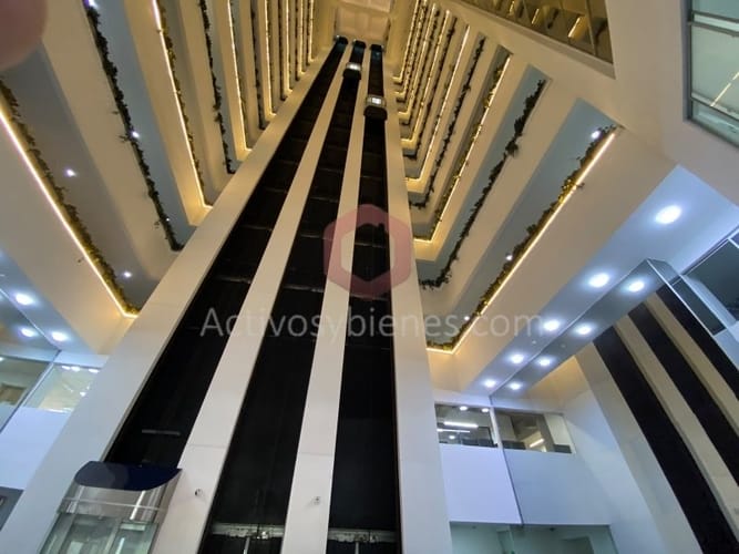 Oficina en arriendo en El Diamante No. 2, Medellín, 72 m² · foto 19 de 19