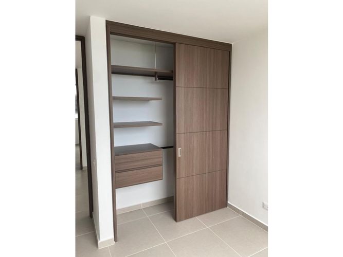 Apartamento de 3 alcobas en venta en Ruitoque, Floridablanca, 90 m² · foto 10 de 16