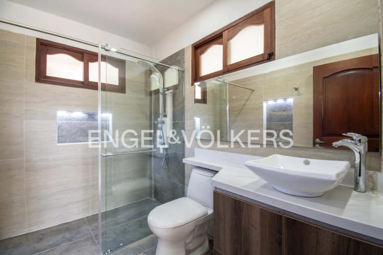 Casa de 3 alcobas en venta en El Tambo, La Ceja, 205 m² · foto 11 de 18