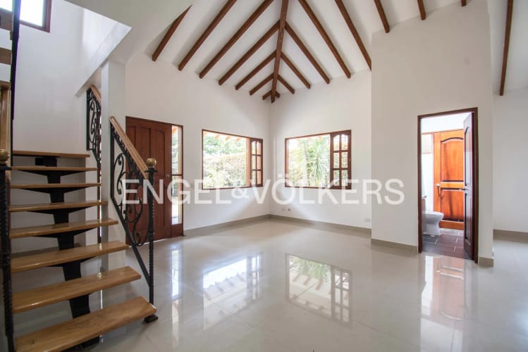 Casa de 3 alcobas en venta en El Tambo, La Ceja, 205 m² · foto 4 de 18