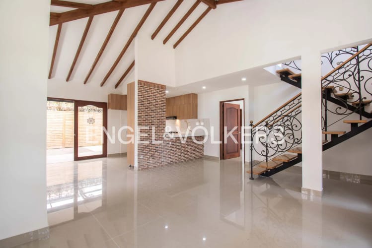 Casa de 3 alcobas en venta en El Tambo, La Ceja, 205 m² · foto 2 de 18