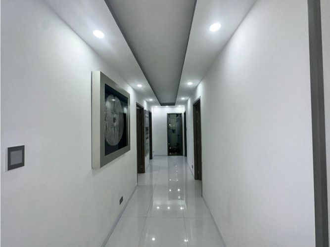 Apartamento de 5 alcobas en venta en Granada, Cali, 170 m² · foto 10 de 24