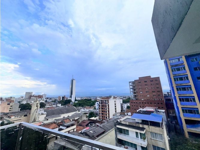 Apartamento de 5 alcobas en venta en Granada, Cali, 170 m² · foto 16 de 24