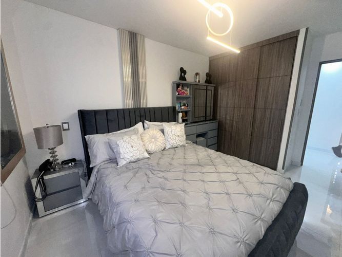 Apartamento de 5 alcobas en venta en Granada, Cali, 170 m² · foto 19 de 24