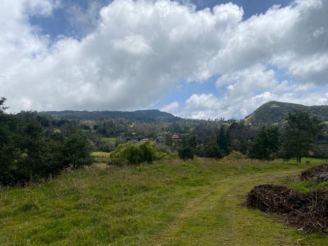 Finca en venta en El Salitre, La Calera, 40832 m² · foto 16 de 19