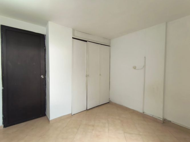 Apartamento de 3 alcobas en arriendo en Urbanización Las Cumbres, Medellín, 90 m² · foto 11 de 12