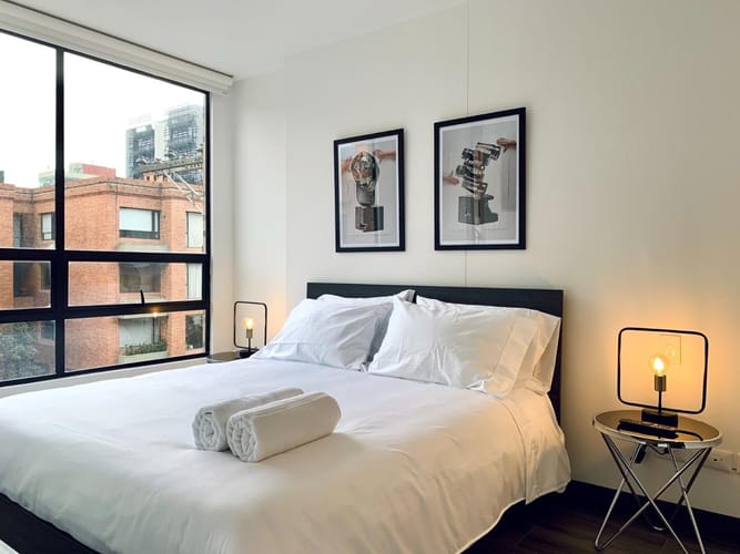 Apartaestudio en venta en Chico Norte, Bogotá, 45 m² · foto 3 de 4