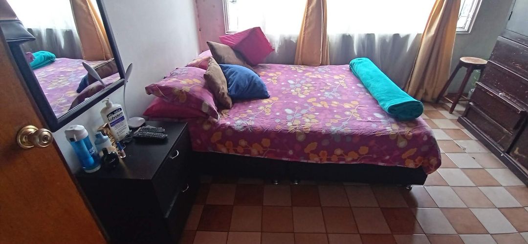 Casa de 4 alcobas en venta en El Vergel, Bogotá, 240 m² · foto 9 de 24