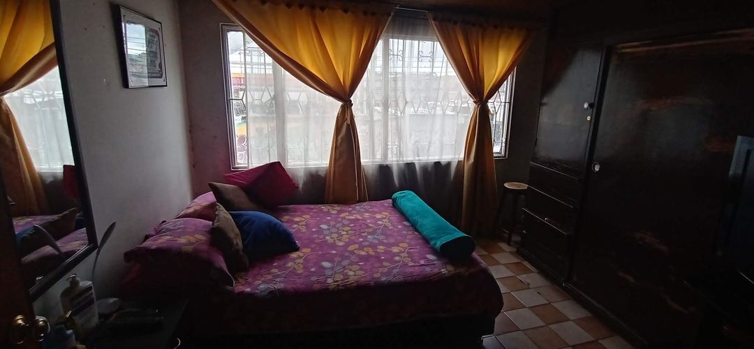 Casa de 4 alcobas en venta en El Vergel, Bogotá, 240 m² · foto 7 de 24