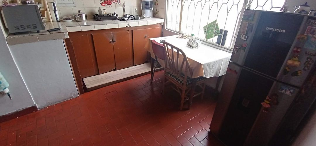 Casa de 4 alcobas en venta en El Vergel, Bogotá, 240 m² · foto 16 de 24