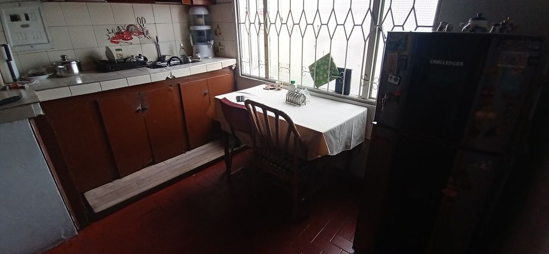 Casa de 4 alcobas en venta en El Vergel, Bogotá, 240 m² · foto 17 de 24