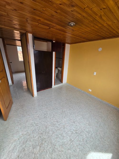 Casa de 3 alcobas en venta en Ub. Serrezuelita, Funza, 74 m² · foto 17 de 20
