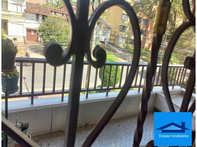 Casa de 6 alcobas en venta en Simon Bolivar, Medellín, 308 m² · foto 16 de 19