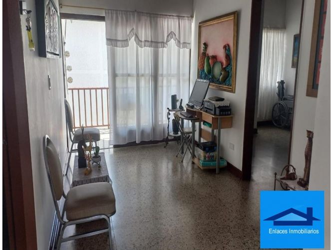 Casa de 6 alcobas en venta en Simon Bolivar, Medellín, 308 m² · foto 18 de 19
