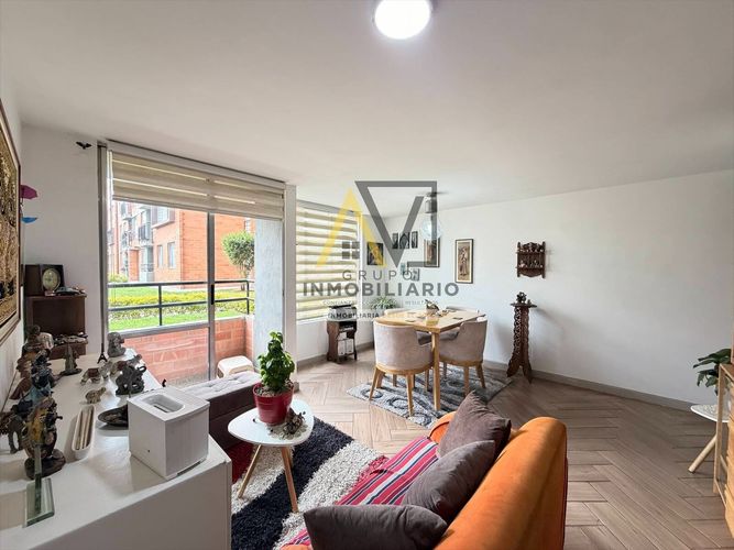 Apartamento de 3 alcobas en venta en Echavarria, Madrid, 62 m² · foto 2 de 8