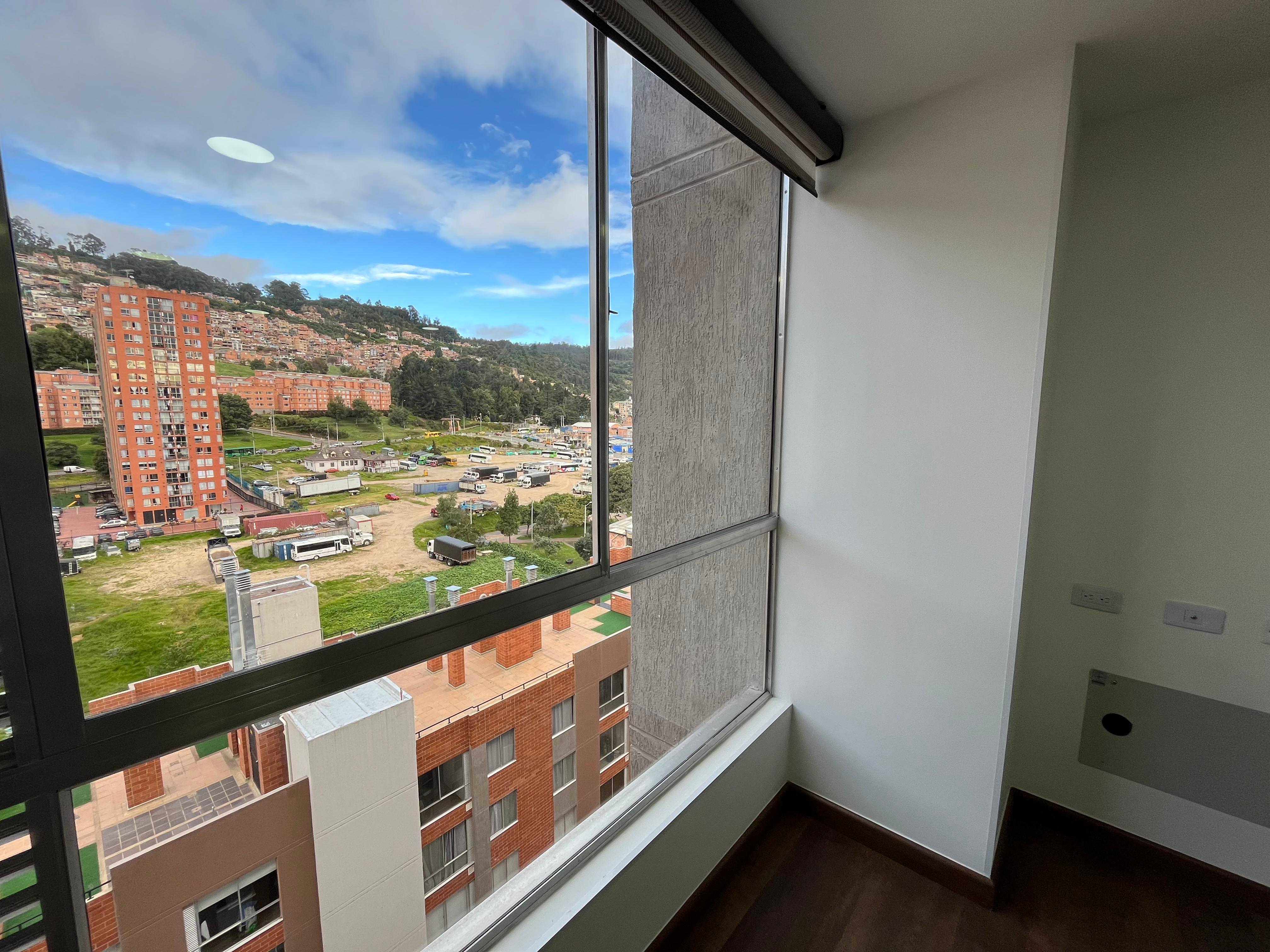 Apartamento en venta en Lagos De Torca, Bogotá · foto 6 de 15