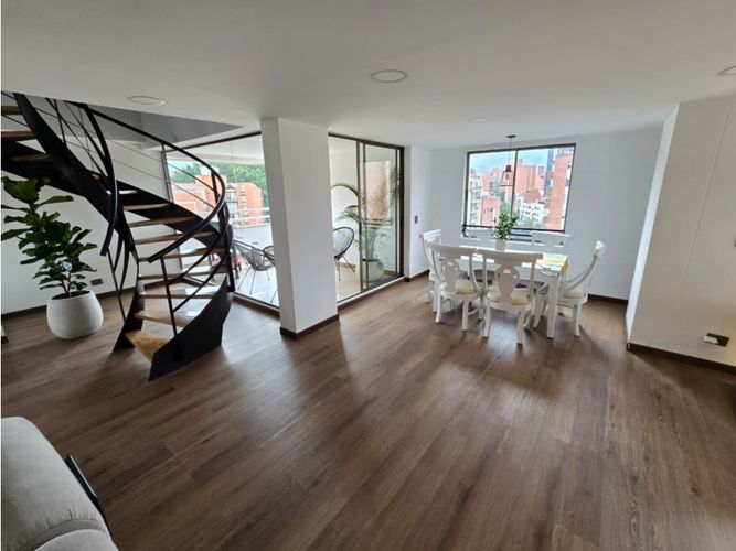 Apartamento de 5 alcobas en venta en Calasanz Parte Alta, Medellín, 174 m² · foto 8 de 24