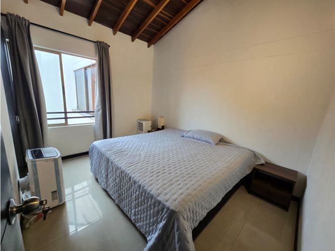 Apartamento de 5 alcobas en venta en Calasanz Parte Alta, Medellín, 174 m² · foto 13 de 24
