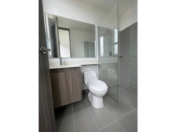Apartamento de 3 alcobas en venta en Suramérica, Itagüí, 93 m² · foto 13 de 21