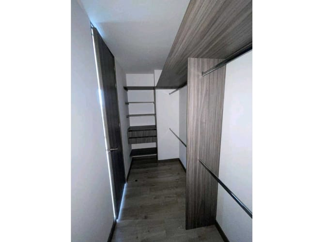 Apartamento de 3 alcobas en venta en Suramérica, Itagüí, 93 m² · foto 17 de 21