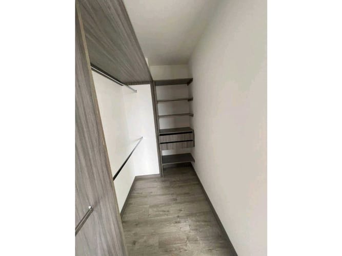 Apartamento de 3 alcobas en venta en Suramérica, Itagüí, 93 m² · foto 19 de 21