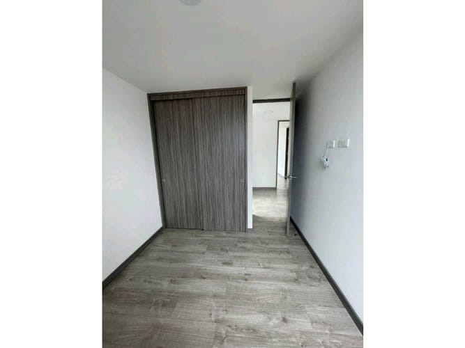 Apartamento de 3 alcobas en venta en Suramérica, Itagüí, 93 m² · foto 21 de 21