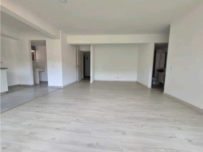 Apartamento de 3 alcobas en venta en Sabaneta Real, Sabaneta, 83 m² · foto 5 de 18